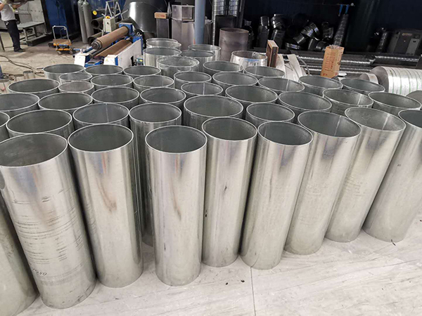 3.0厚鍍鋅圓管與圓彎頭